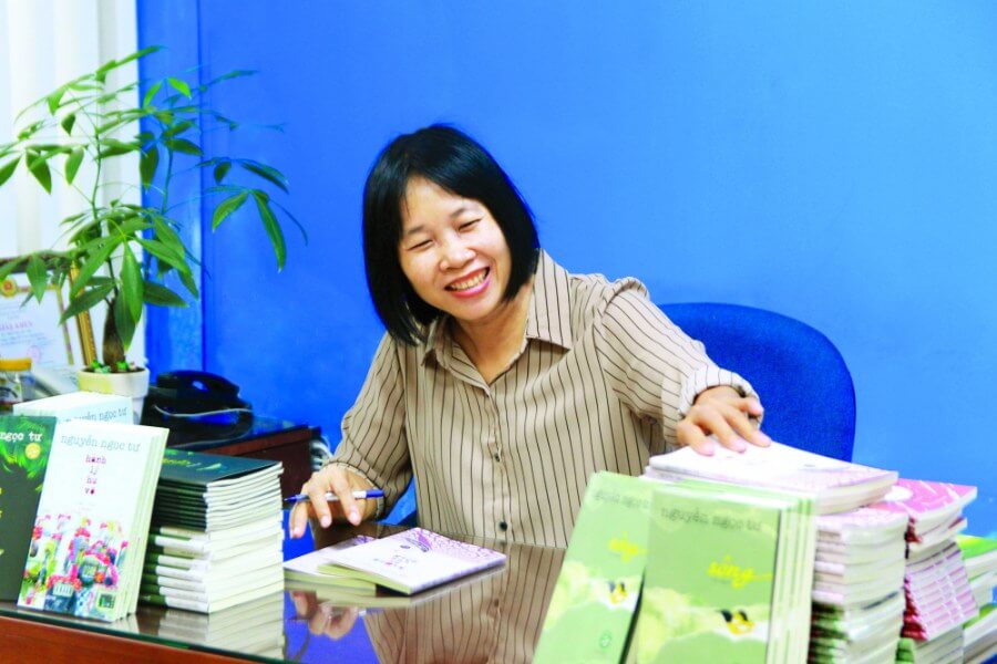 Nguyễn Ngọc Tư ký tặng sách