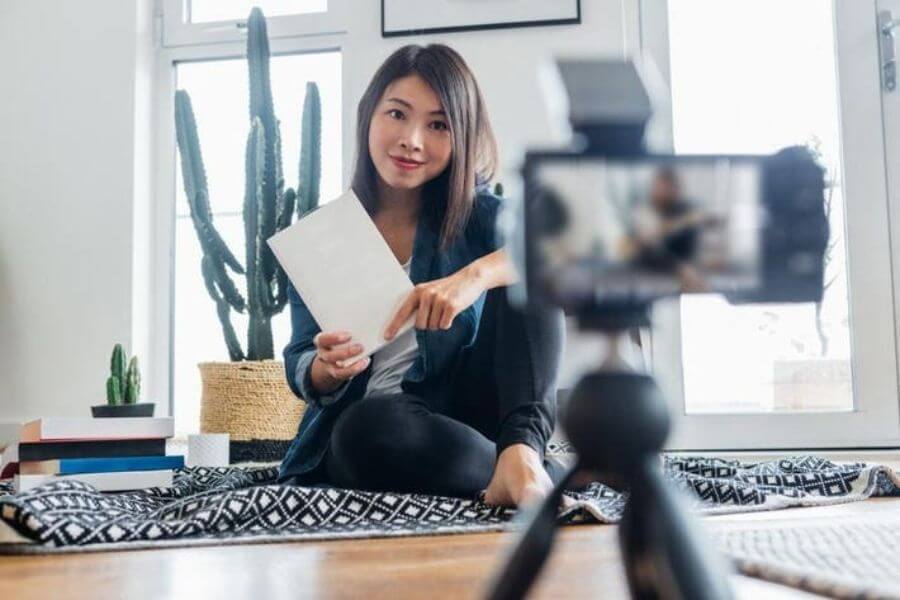 Influencer marketing