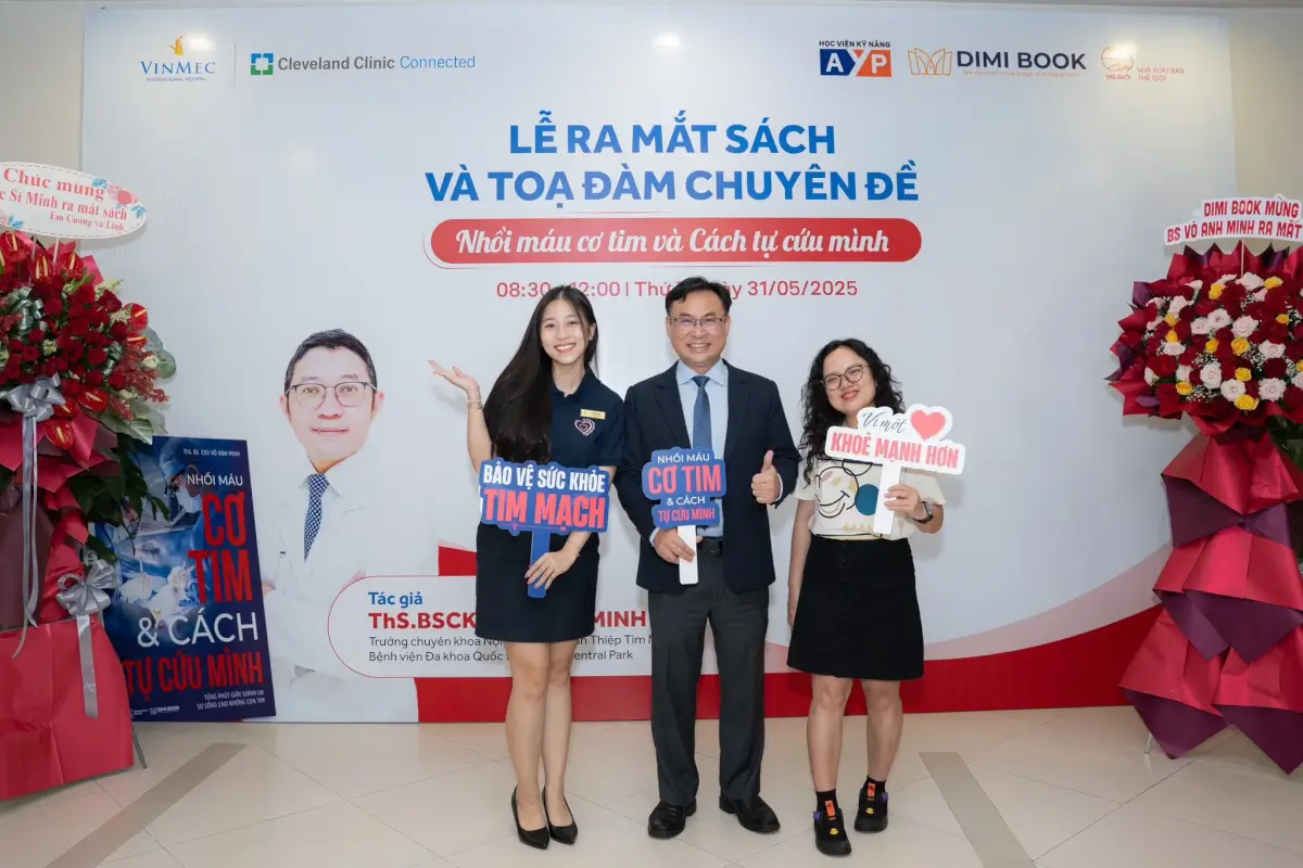 Lễ ra mắt sách Nhồi máu cơ tim