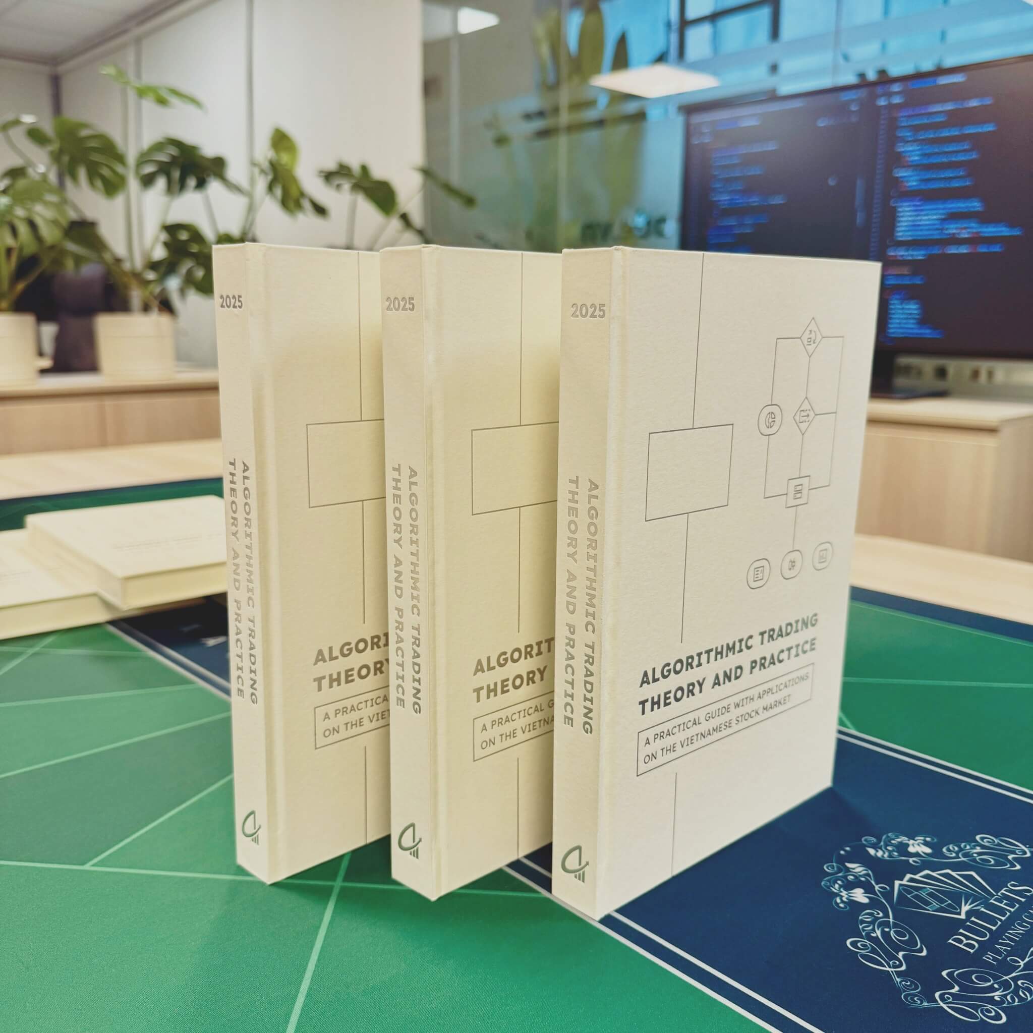 Algorithmic Trading Theory and Practice – A Practical Guide with Applications on the Vietnamese Stock Market
